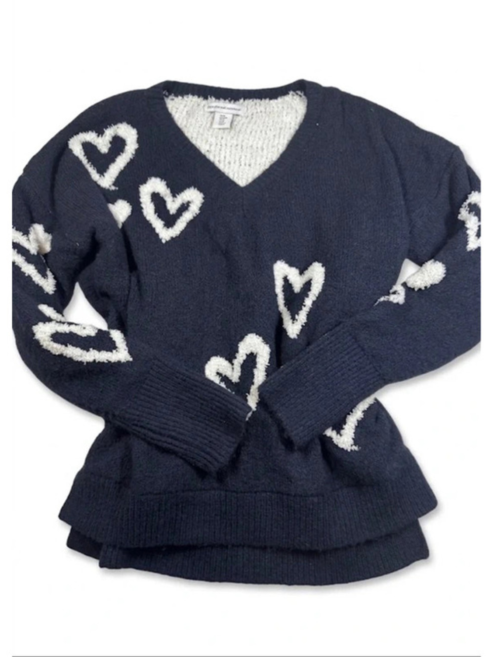 Cupcakes and Cashmere Navy White Fuzzy Heart Knit V-Neck medium